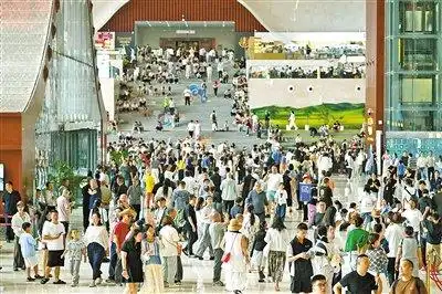 来内蒙古博物院赴一场文化之约